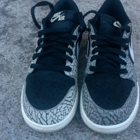 Jordan 1 Og low cement size 7 - Picture 2 of 6